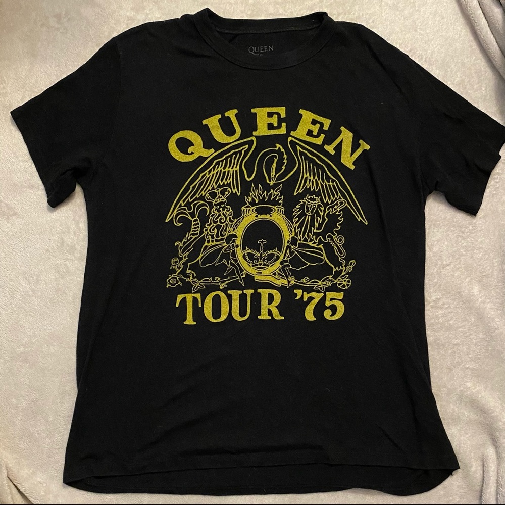 Lucky Brand Queen Band Tee